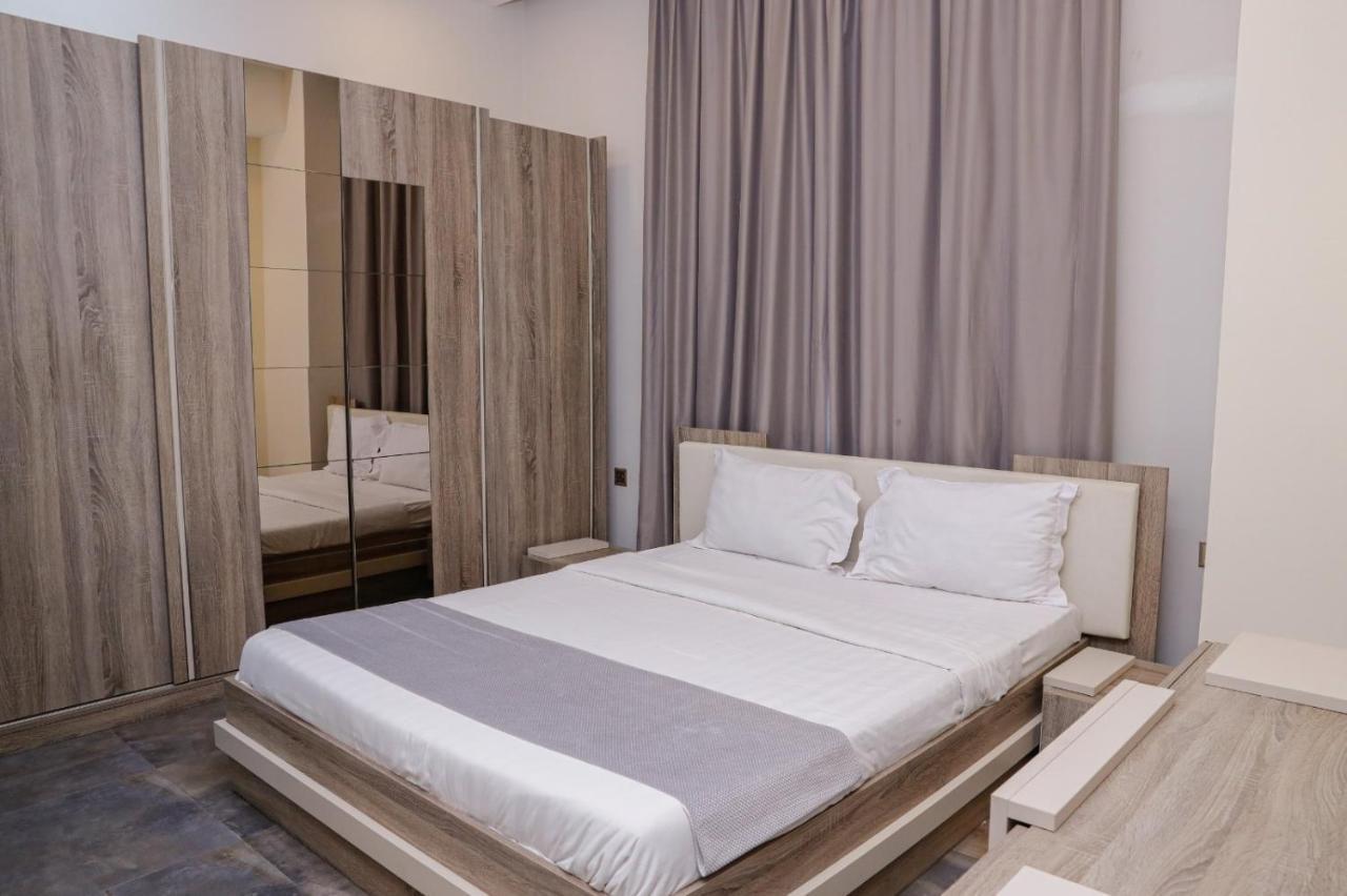 Tangier Tower Hotel Manama Exterior foto